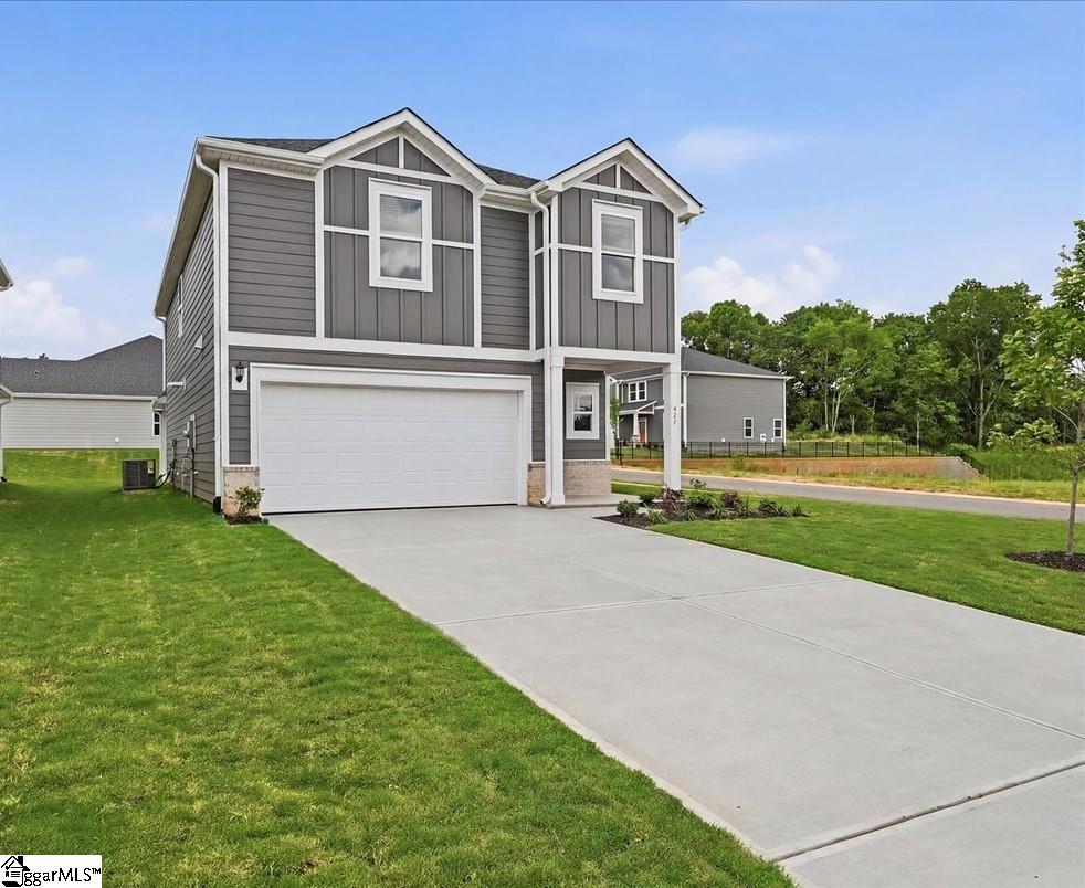 427 Ragland Avenue Greer, SC 29651 - Photo 2 of 31