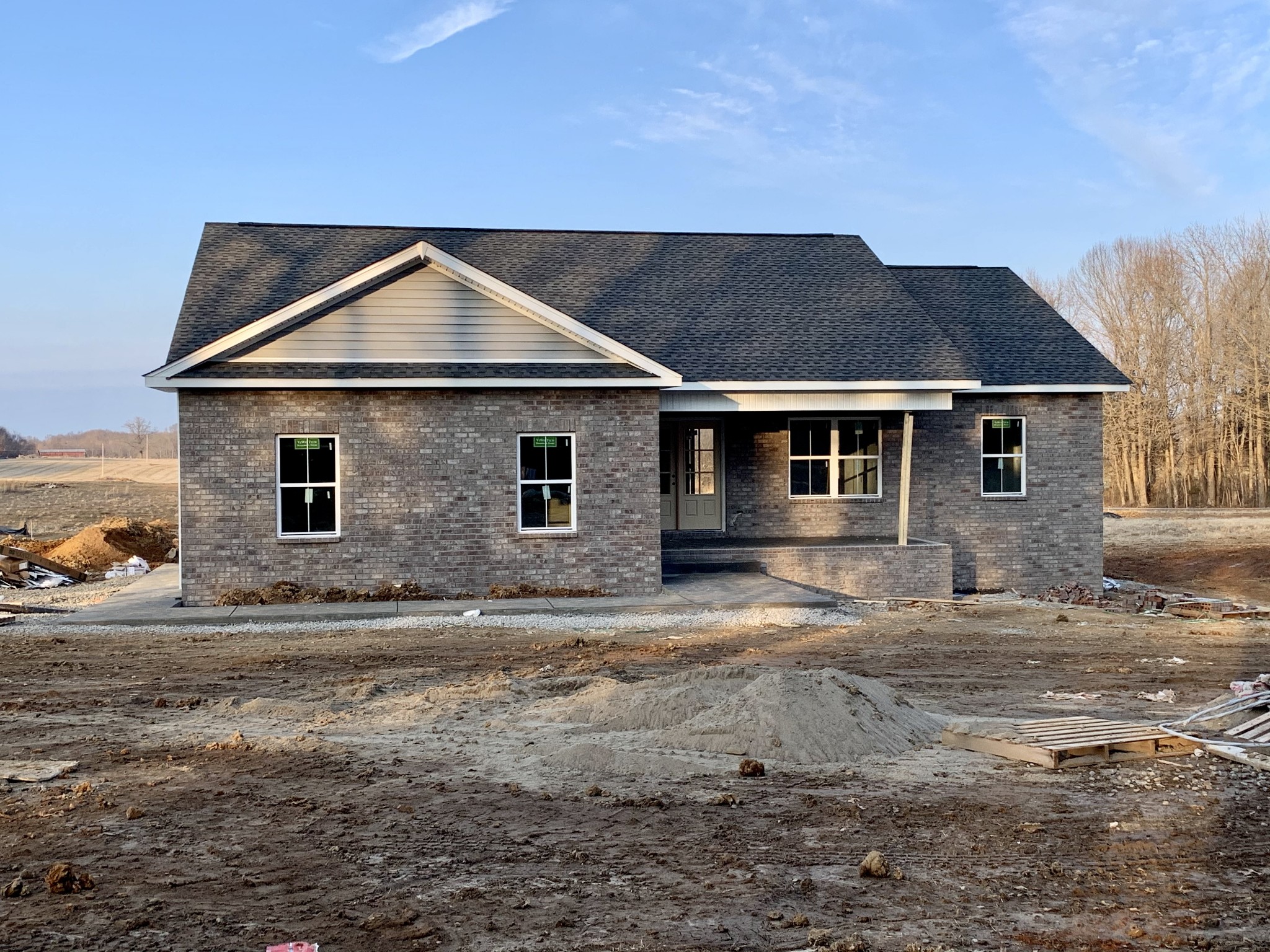 728 White Road Portland, TN 37148 - Photo 1 of 15 a front view of a house with a yard