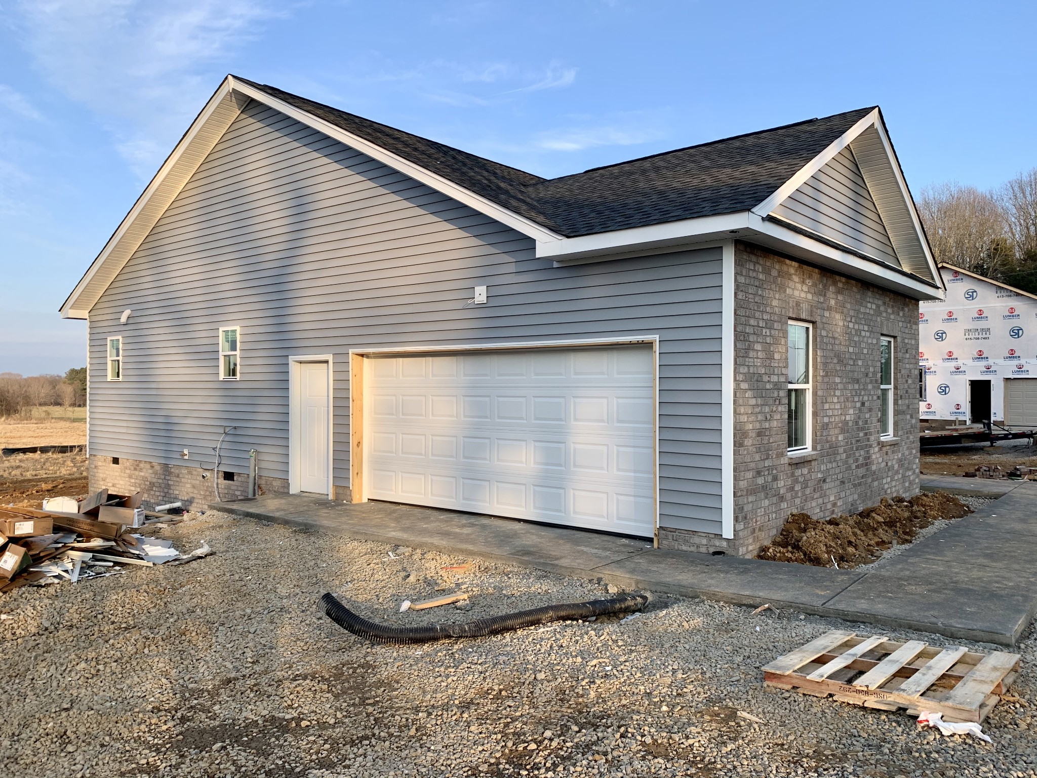 728 White Road Portland, TN 37148 - Photo 3 of 15 a view of a house with a yard