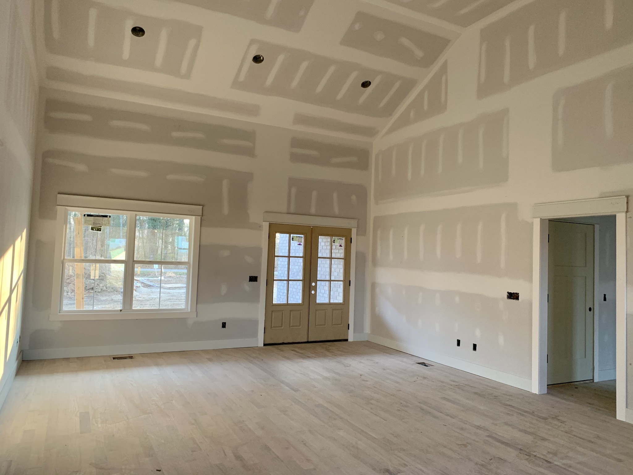 728 White Road Portland, TN 37148 - Photo 4 of 15 a view of an empty room with a window