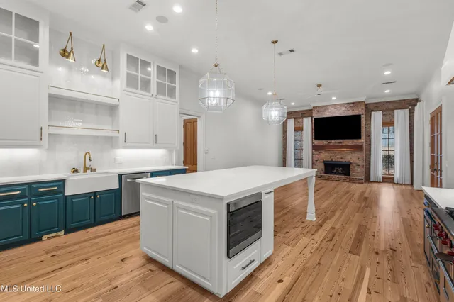 $1,595,000 | 103 Cherry Laurel Lane, Ridgeland, MS 39157