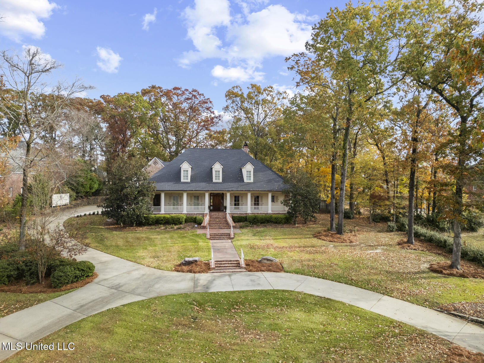 103 Cherry Laurel Lane Ridgeland, MS 39157 - Photo 3 of 56 103 Cherry laurel drone-1