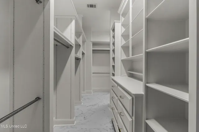 $1,595,000 | 103 Cherry Laurel Lane, Ridgeland, MS 39157