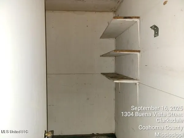 $34,900 | 1304 Buena Vista Street, Clarksdale, MS 38614