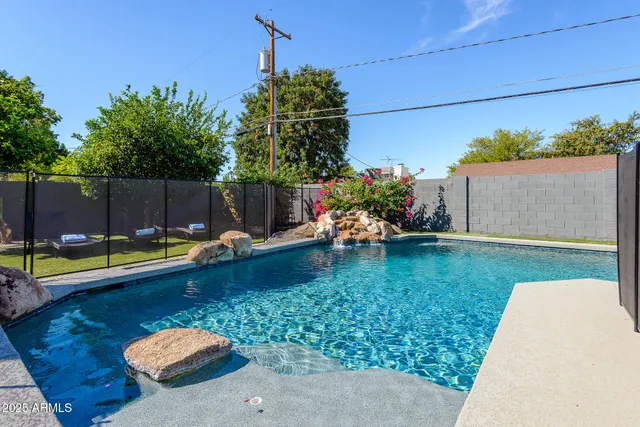 $1,950,000 | 4514 North 35th Place, Phoenix, AZ 85018