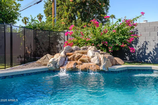 $1,950,000 | 4514 North 35th Place, Phoenix, AZ 85018