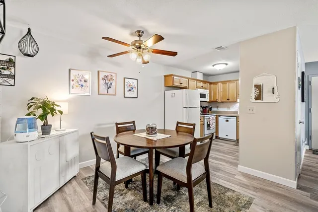 $339,900 | 17 Thayer Pond Drive, Unit 2, Oxford, MA 01537