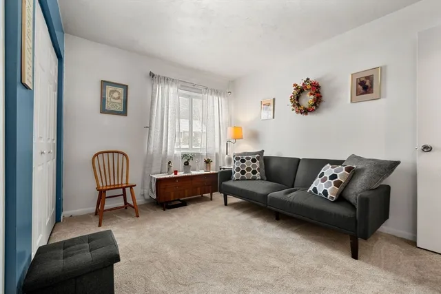 $339,900 | 17 Thayer Pond Drive, Unit 2, Oxford, MA 01537