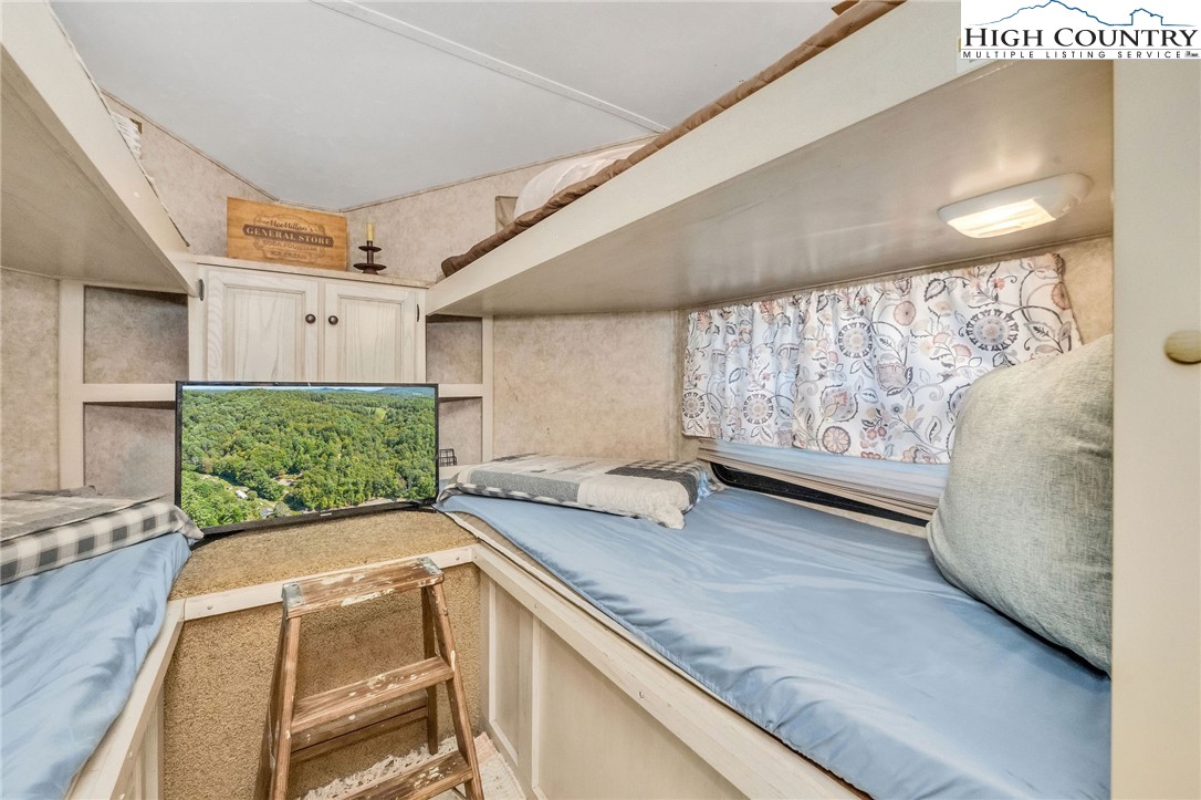 2314 North Fork New River Road Lansing, NC 28643 - Photo 24 of 50