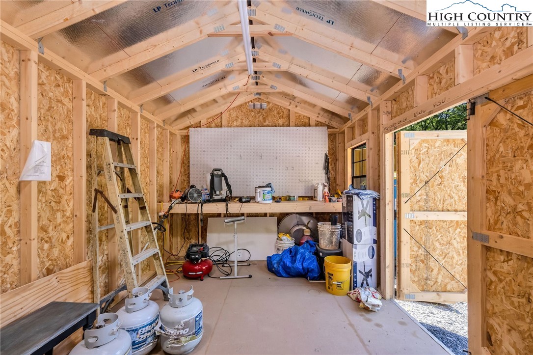 2314 North Fork New River Road Lansing, NC 28643 - Photo 35 of 50