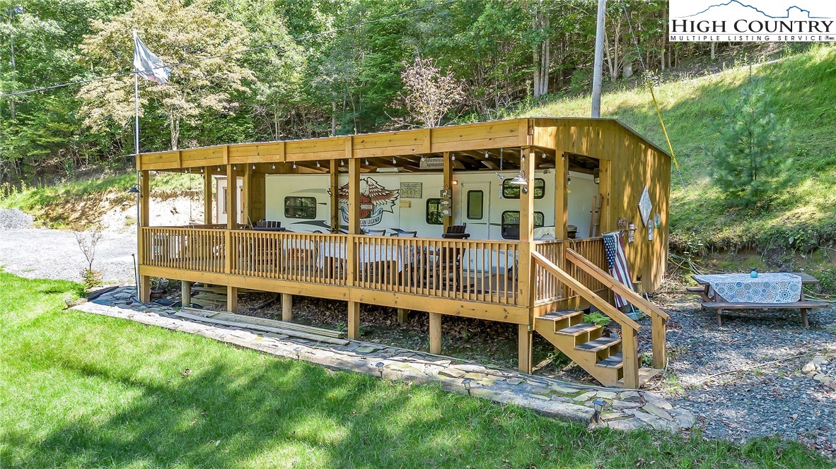 2314 North Fork New River Road Lansing, NC 28643 - Photo 6 of 50