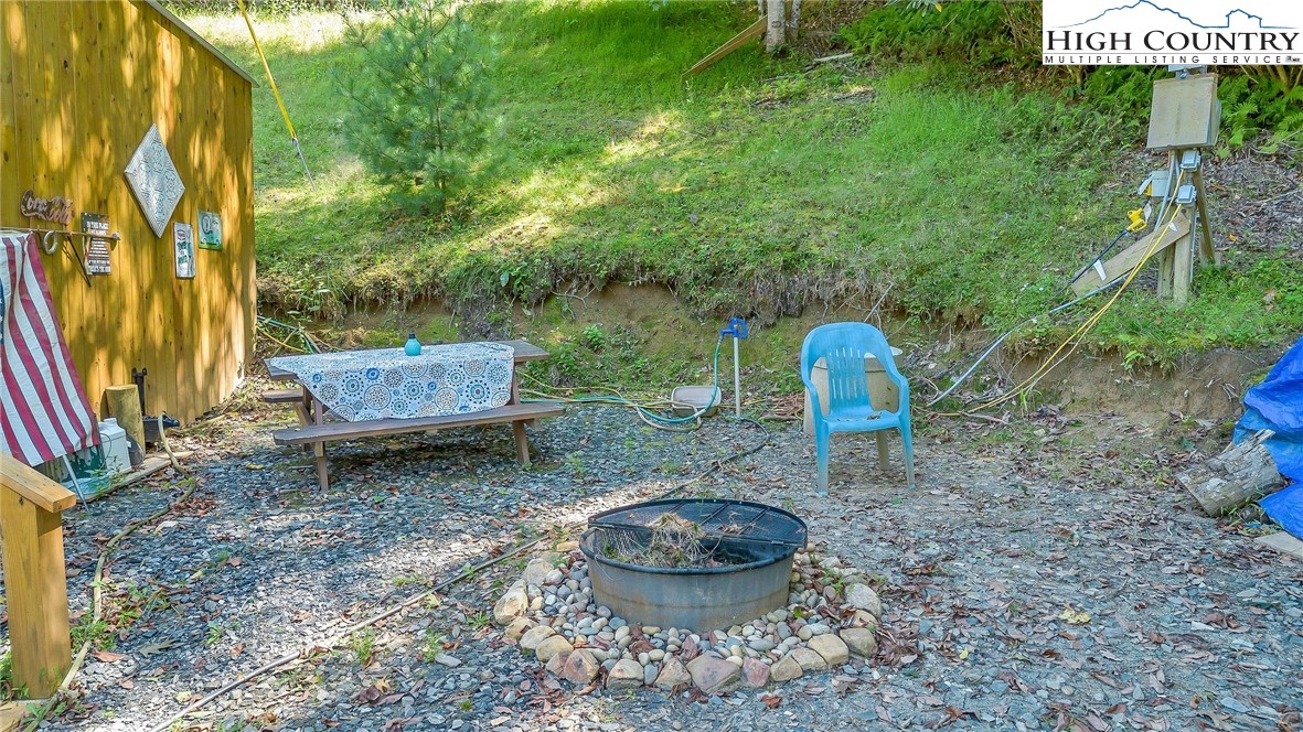 2314 North Fork New River Road Lansing, NC 28643 - Photo 7 of 50