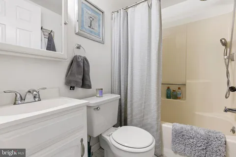 $100,000 | 610 West 11th Street, Unit 23, New Castle, DE 19720