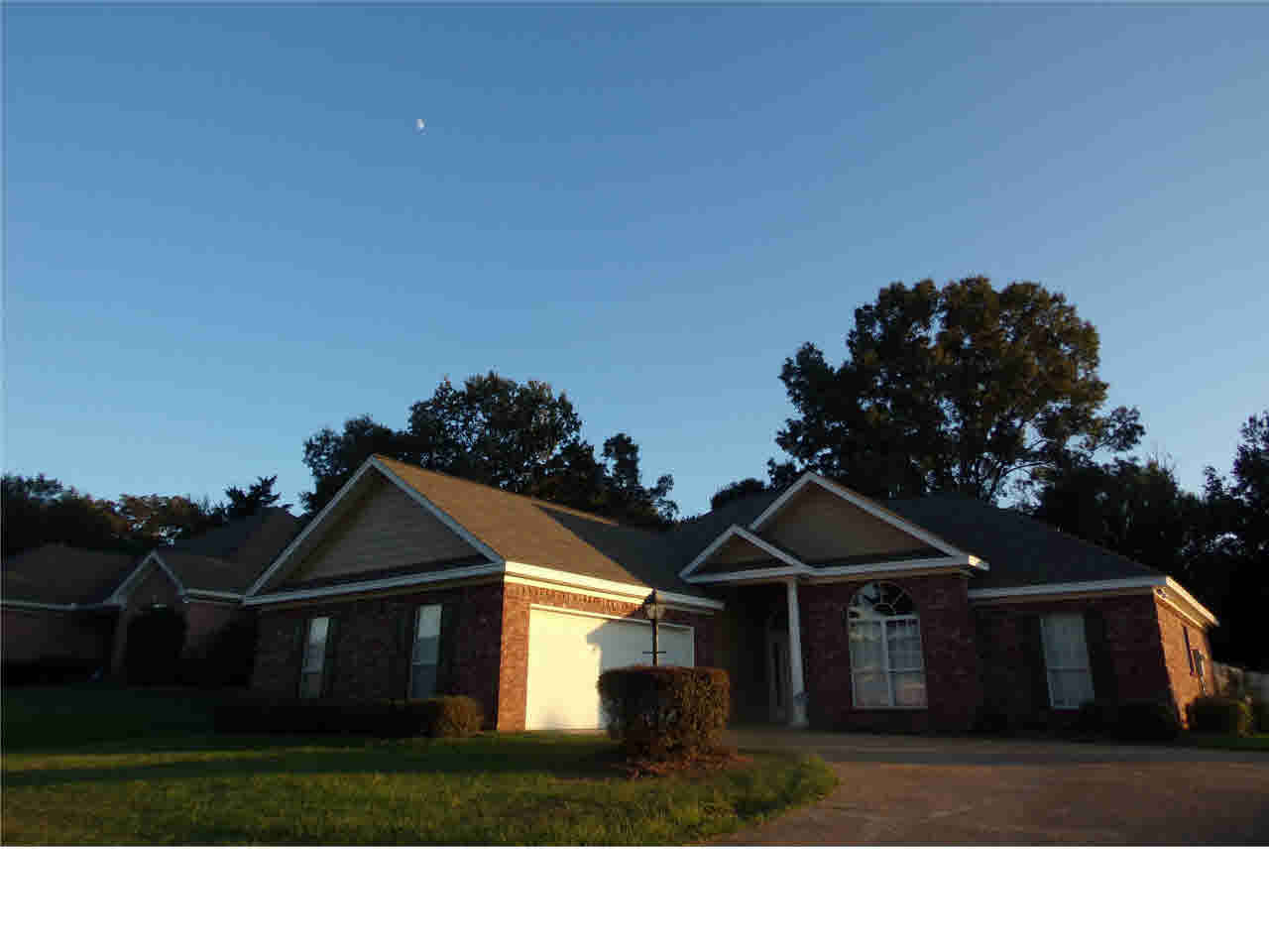 160 Raulston Drive Byram, MS 39272 - Photo 2 of 16 Photo 2