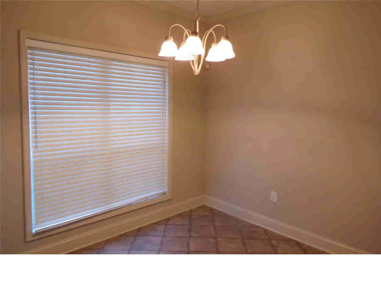 160 Raulston Drive Byram, MS 39272 - Photo 9 of 16 Photo 9