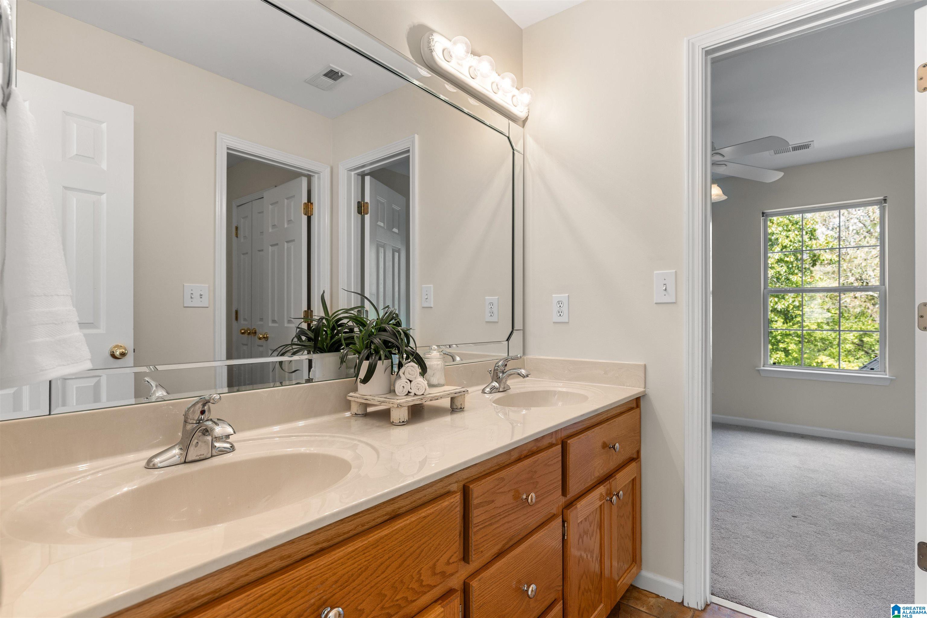 2689 Hawthorne Lake Road Helena, AL 35022 - Photo 41 of 58 Gallery Image 41