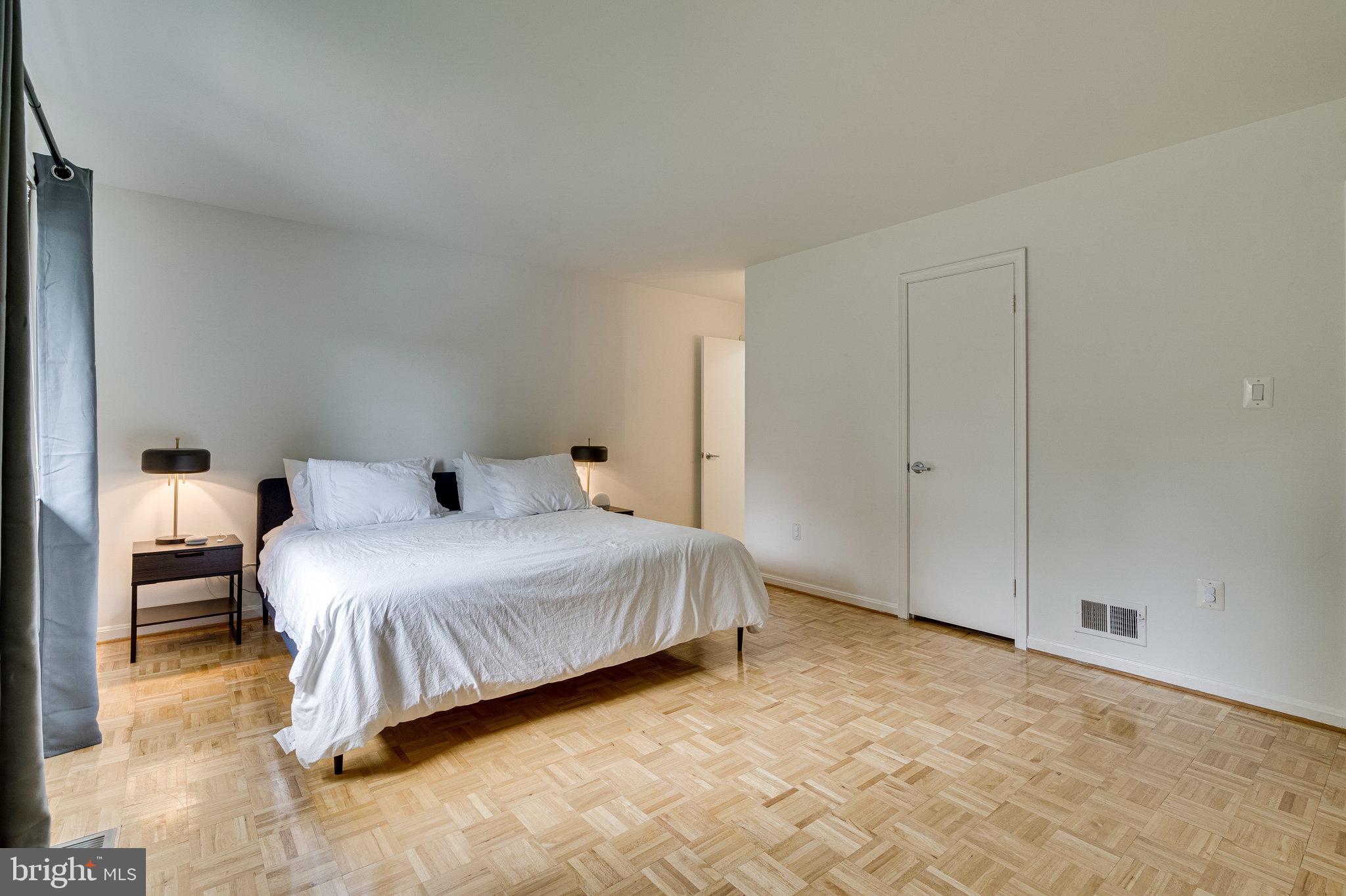 11016 Saffold Way Reston, VA 20190 - Photo 15 of 24 Gallery Image 15