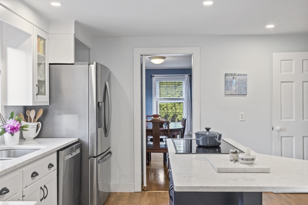 51 Higgins Road Framingham, MA 01701 - Photo 22 of 40