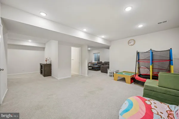 $699,900 | 405 Sanctuary Court, North Wales, PA 19454