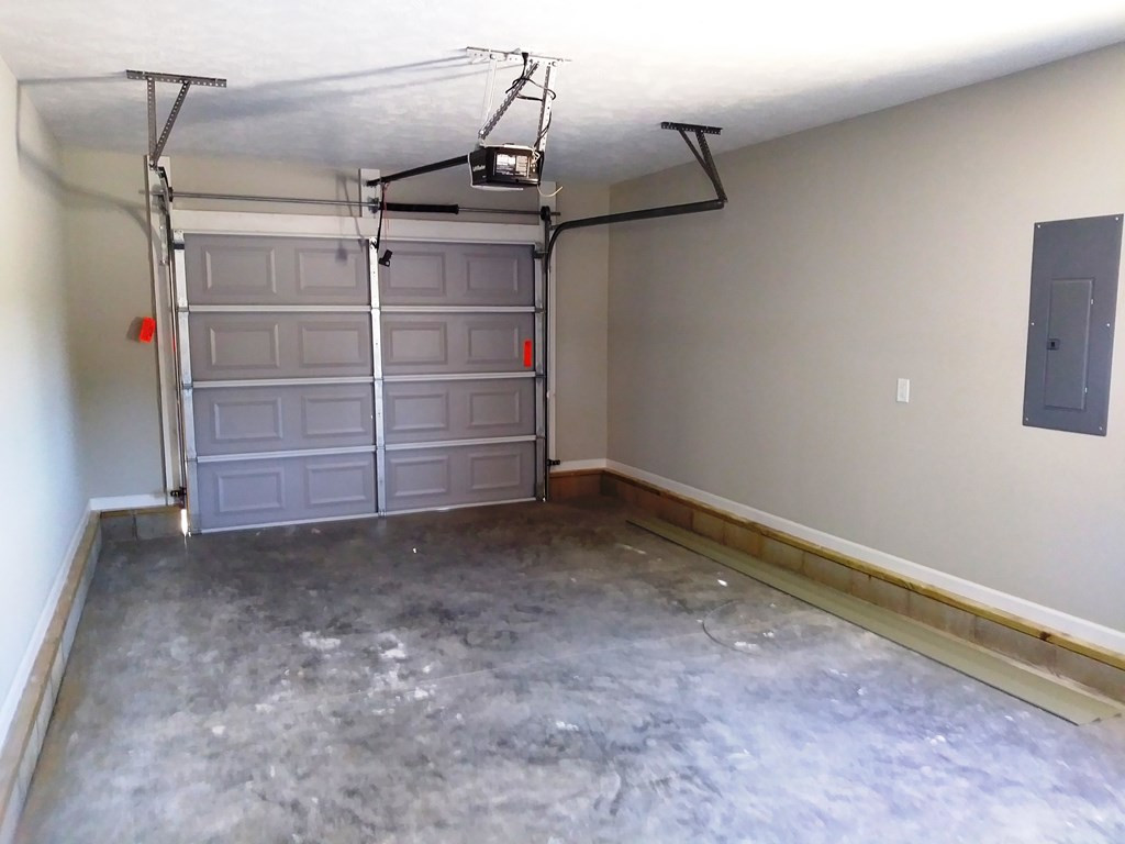 115 May Road Thomson, GA 30824 - Photo 18 of 18 Inside Garage