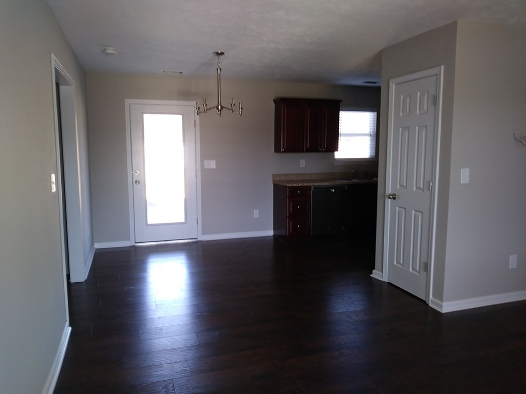 115 May Road Thomson, GA 30824 - Photo 5 of 18 Dining Room