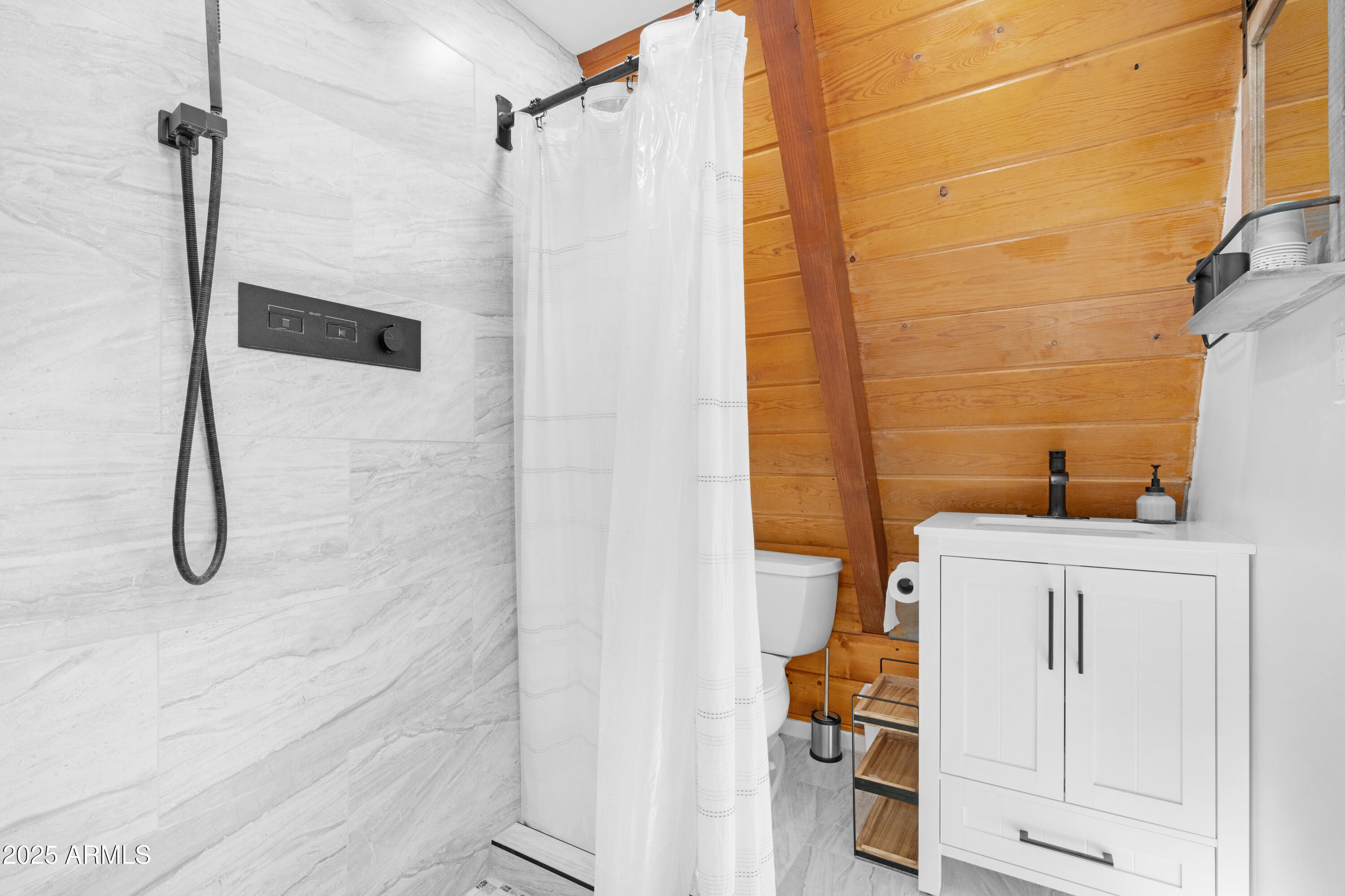 370 North Coyote Trail Payson, AZ 85541 - Photo 31 of 41 Bathroom 1