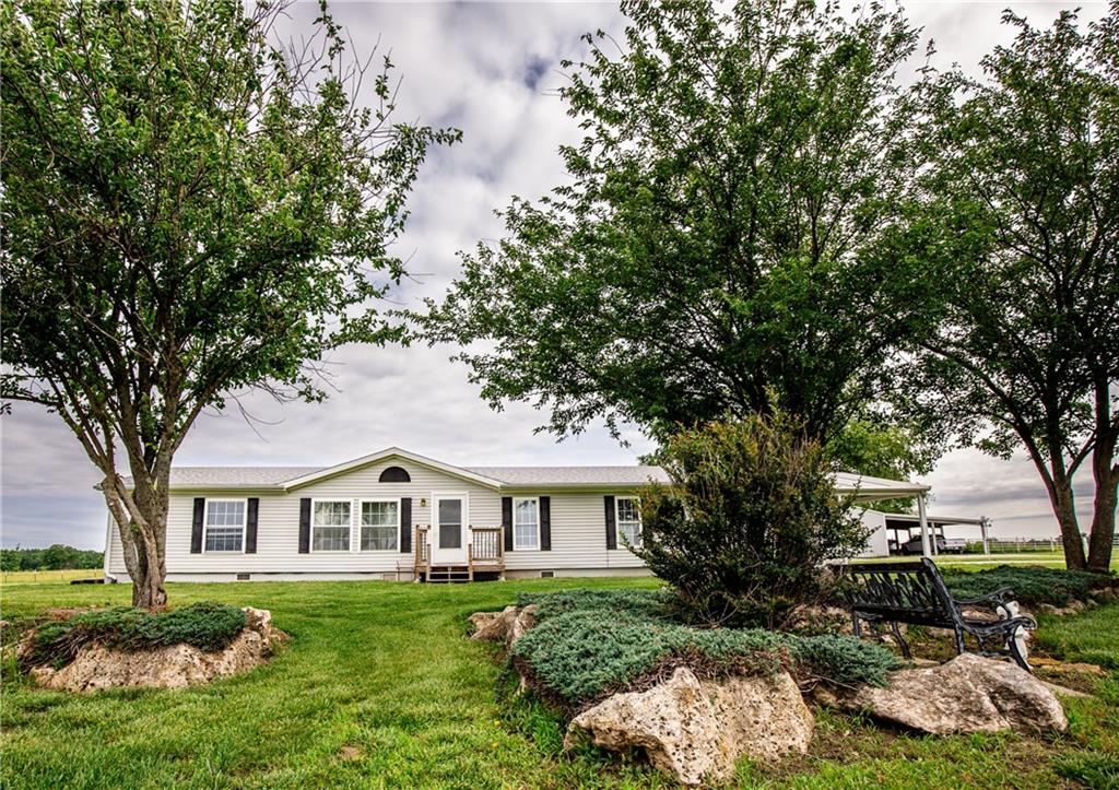22176 East 1100th Road Pleasanton, KS 66075 - Photo 2 of 60