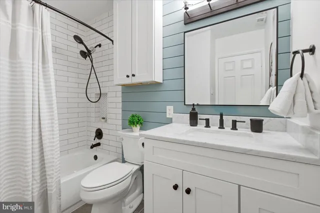 $799,000 | 6906 Sprouse Court, Springfield, VA 22153