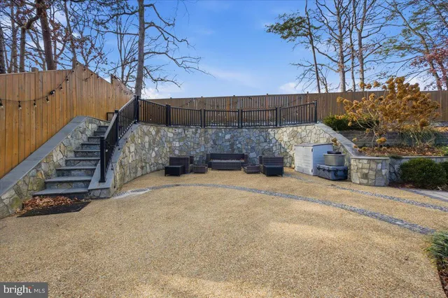 $799,000 | 6906 Sprouse Court, Springfield, VA 22153