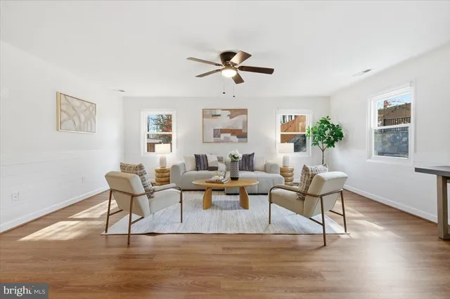 $799,000 | 6906 Sprouse Court, Springfield, VA 22153