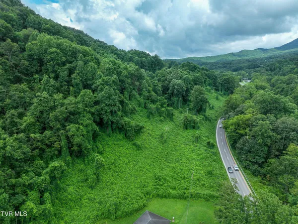 $29,900 | Tbd Porterfield Highway, Unit 1, Abingdon, VA 24210