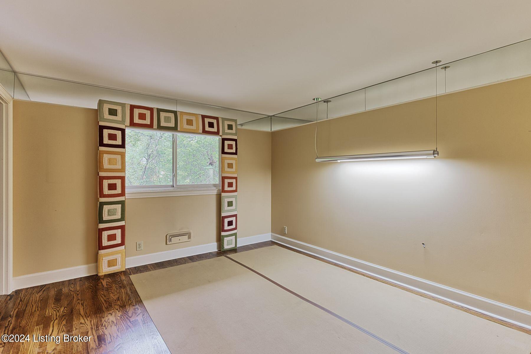 6200 Orion Road Louisville, KY 40222 - Photo 31 of 40 photo_online_030
