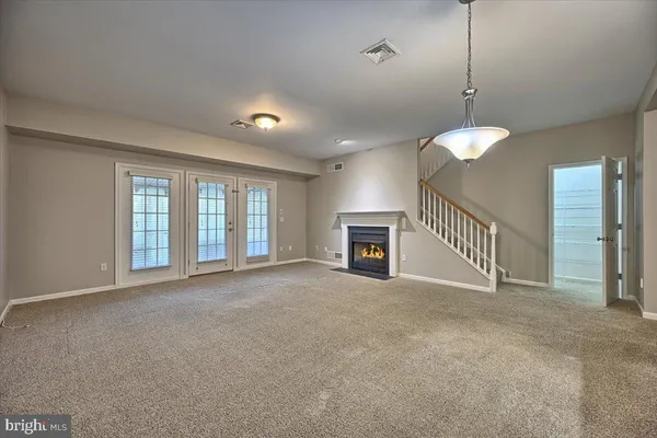 $2,150 | 2086 Deer Run Drive, Hummelstown, PA 17036