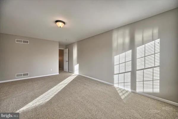 $2,150 | 2086 Deer Run Drive, Hummelstown, PA 17036