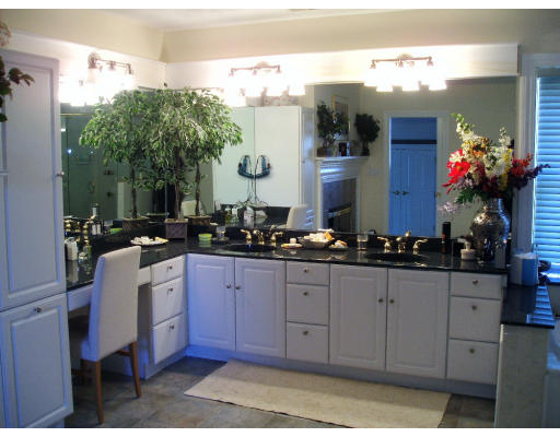 44 Arrowhead Farm Road Boxford, MA 01921 - Photo 15 of 28