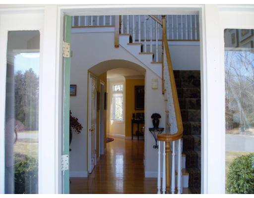 44 Arrowhead Farm Road Boxford, MA 01921 - Photo 2 of 28