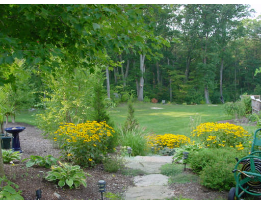 44 Arrowhead Farm Road Boxford, MA 01921 - Photo 23 of 28