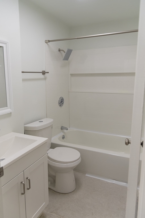 144 Salem Street, Unit 1 Boston, MA 02113 - Photo 9 of 15