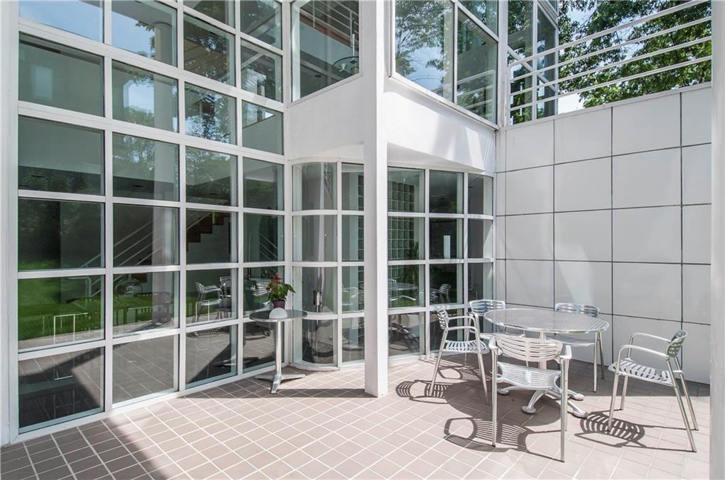 118 Woodland Road Pittsburgh, PA 15232 - Photo 22 of 25 Gallery Image 22