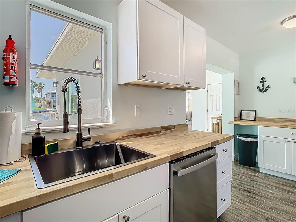 4984 Cedarbrook Lane Hernando Beach, FL 34607 - Photo 21 of 65
