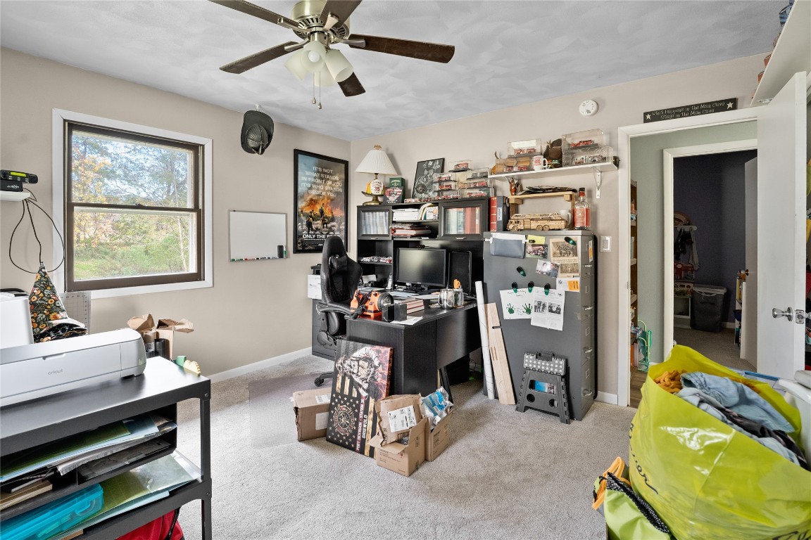 370 Nowlan Road Binghamton, NY 13904 - Photo 17 of 29