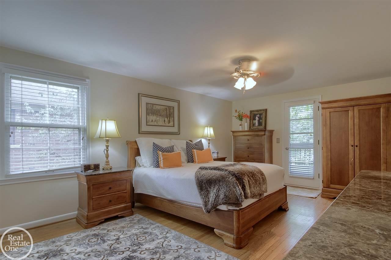 1178 Harvard Road Grosse Pointe, MI 48230 - Photo 15 of 26 31323127-15.JPG