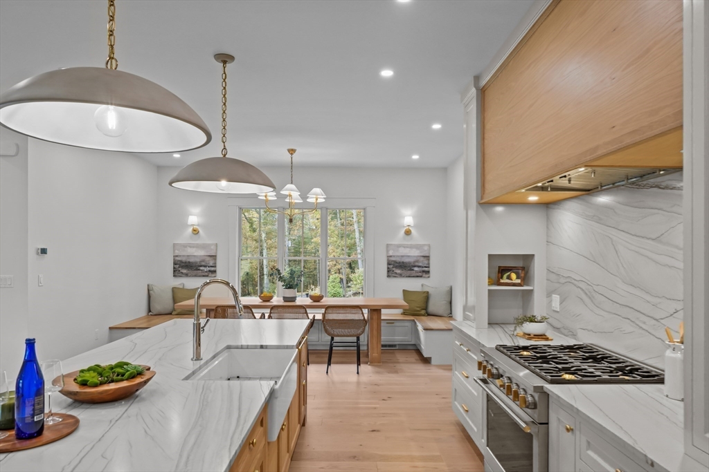 1 Couture Way Middleton, MA 01949 - Photo 5 of 42 Gallery Image 5