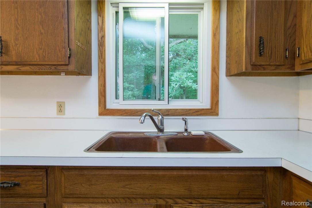 6310 Chesaning Road Chesaning, MI 48616 - Photo 13 of 49 DSC_0226.jpg