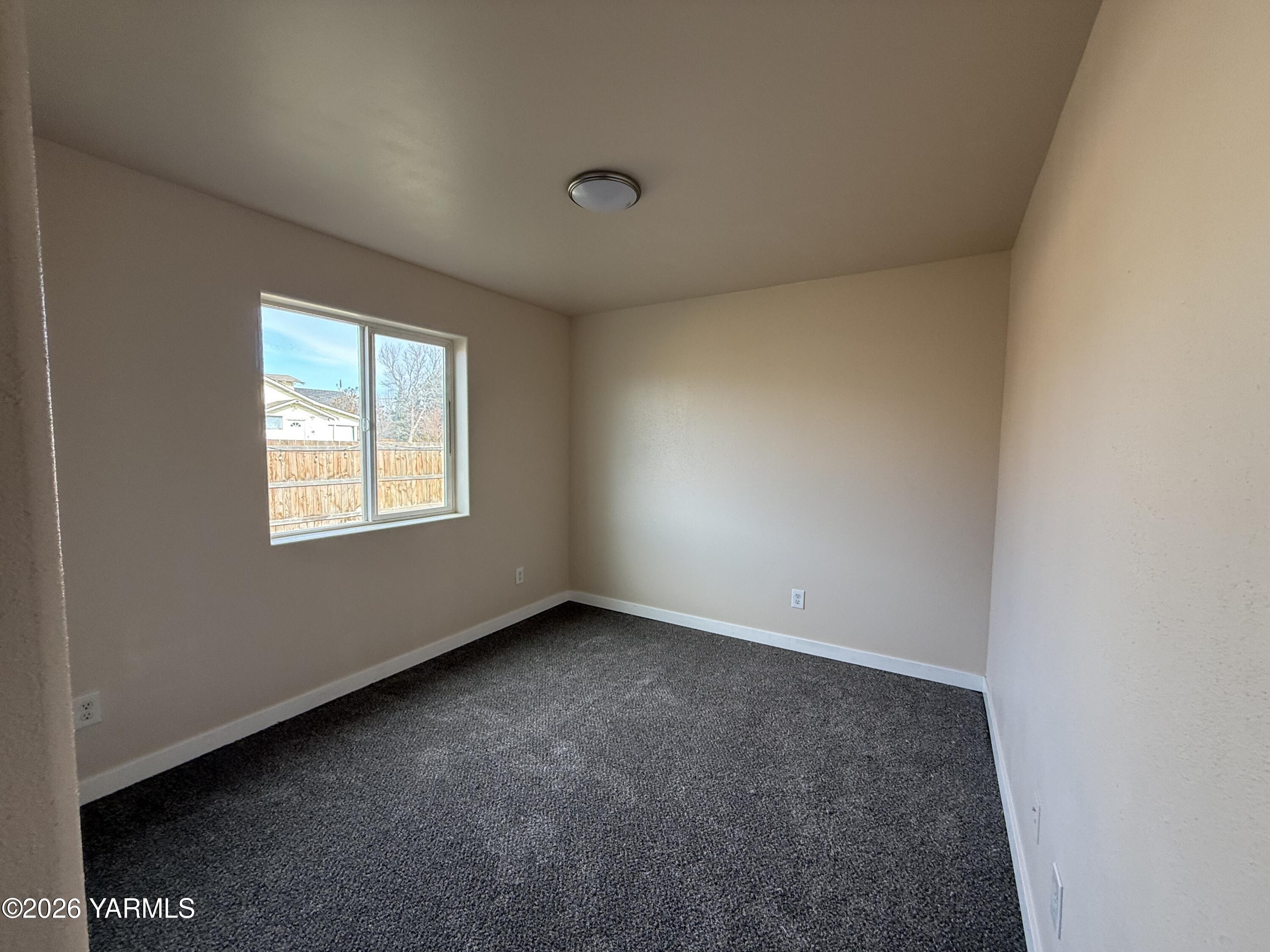 1398 Ashbrooks Way Tieton, WA 98947 - Photo 15 of 27 IMG_3640