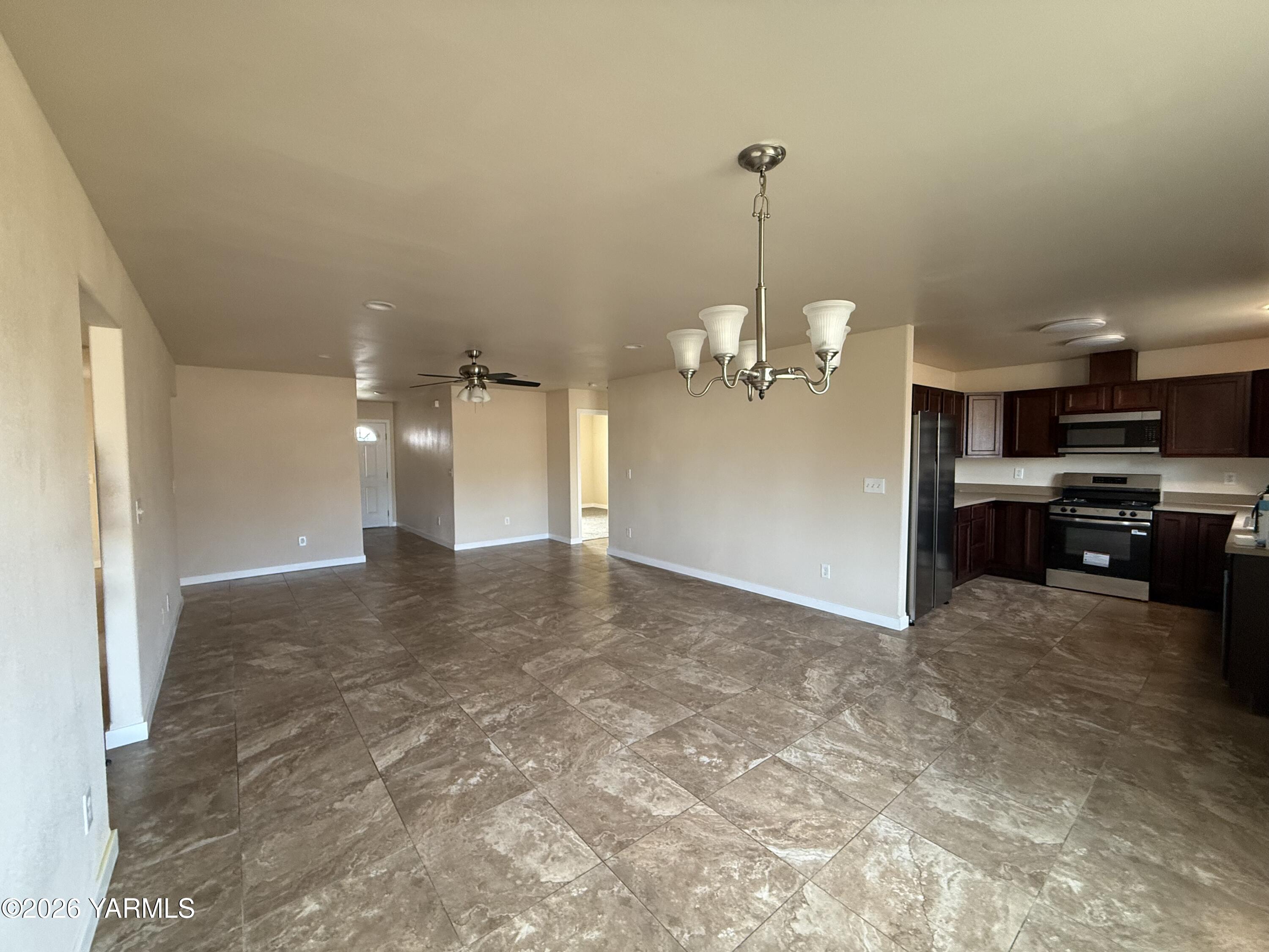 1398 Ashbrooks Way Tieton, WA 98947 - Photo 20 of 27 IMG_3648