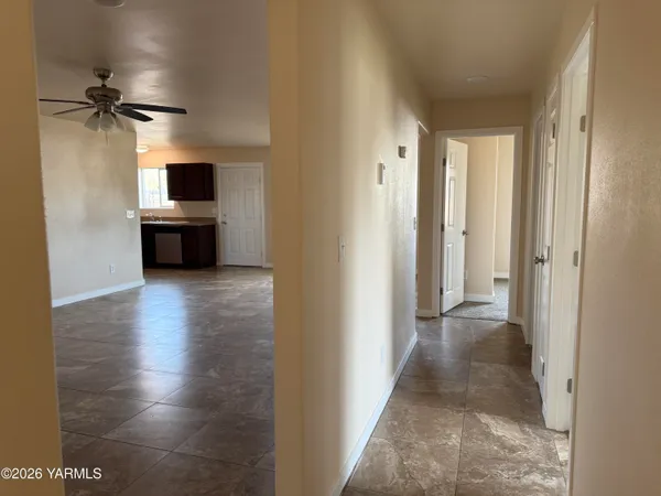 $349,900 | 1398 Ashbrooks Way, Tieton, WA 98947