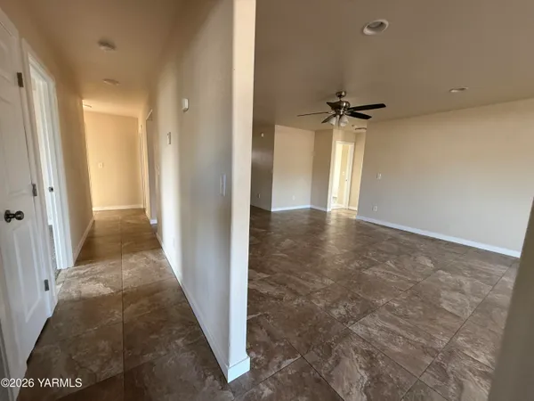 $349,900 | 1398 Ashbrooks Way, Tieton, WA 98947