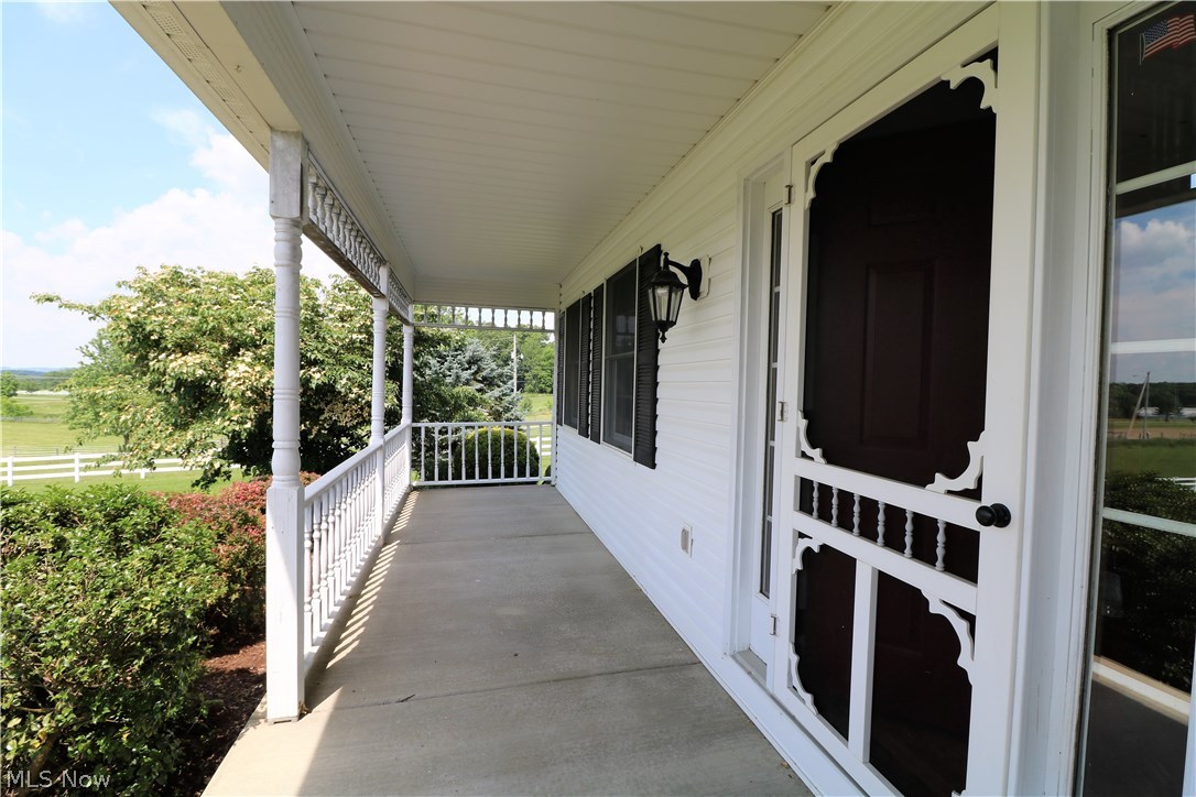 1940 Tolbert Road Wooster, OH 44691 - Photo 3 of 34