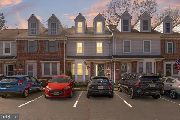 $400,000 | 1204 Virginia Court, Marlton, NJ 08053
